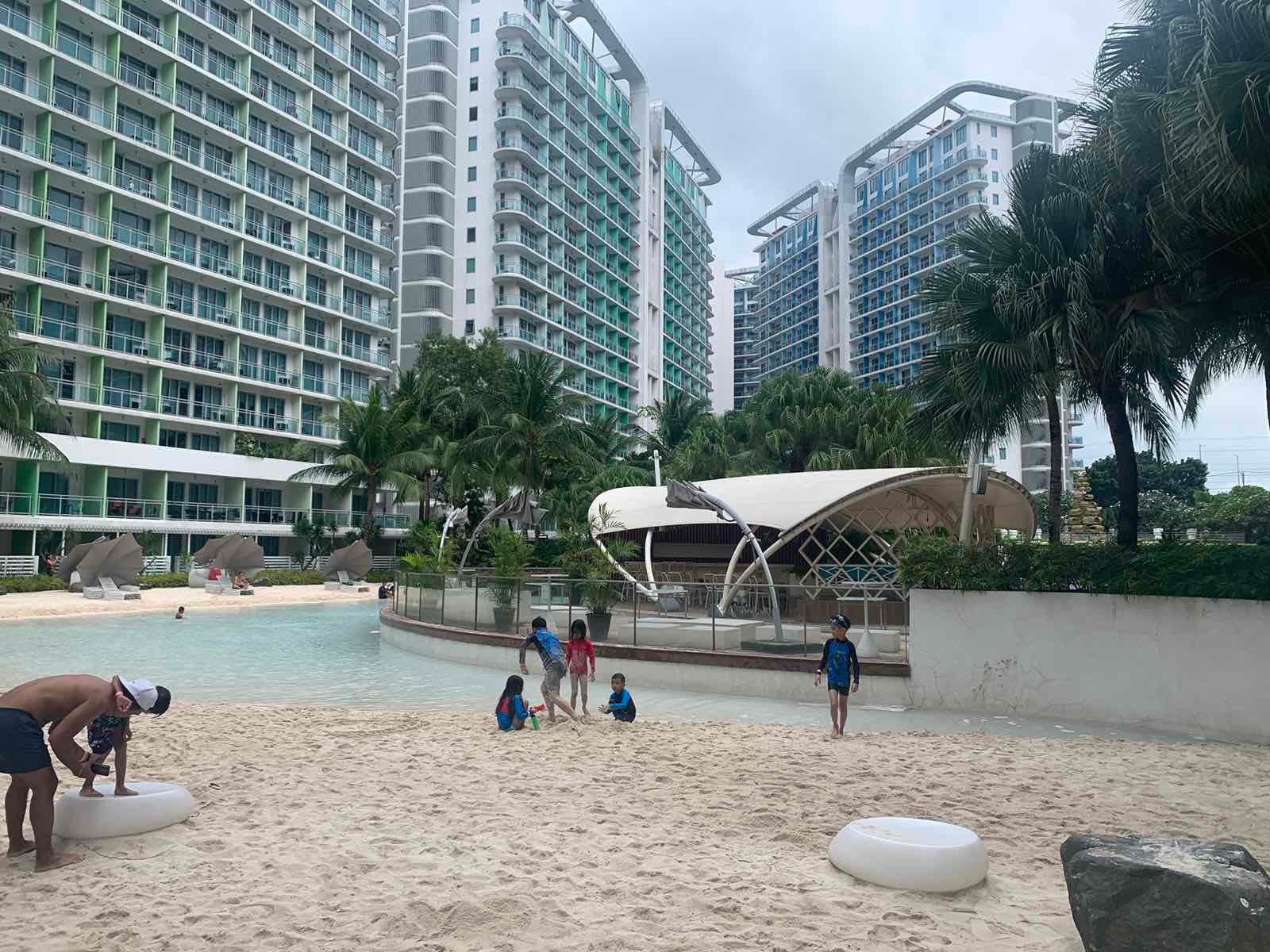 1-BR with balcony in Azure Urban Resort Residences  - photo 2