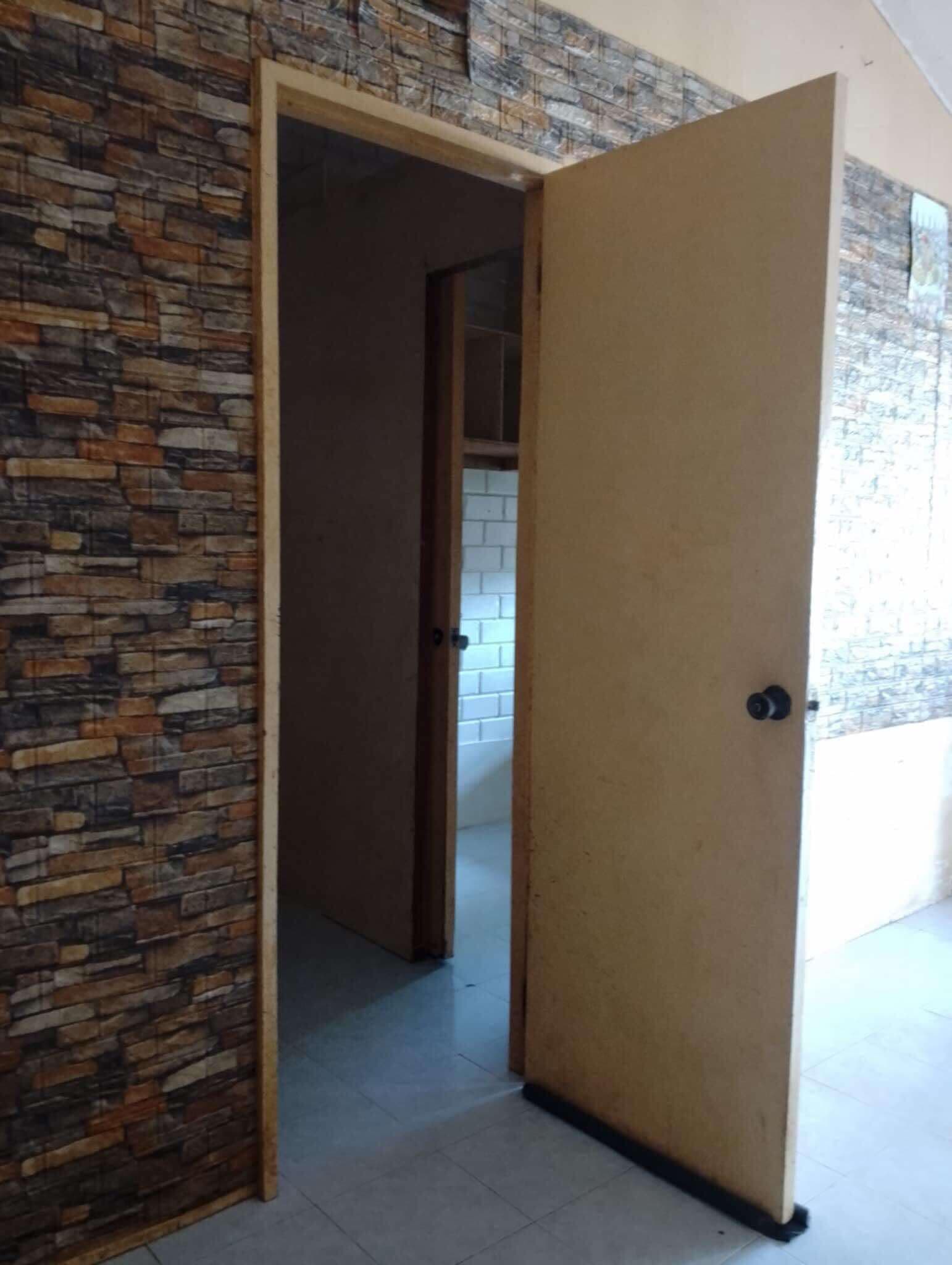 HOUSE AND LOT FOR RENT IN SABANG, DANAO CITY - photo 4