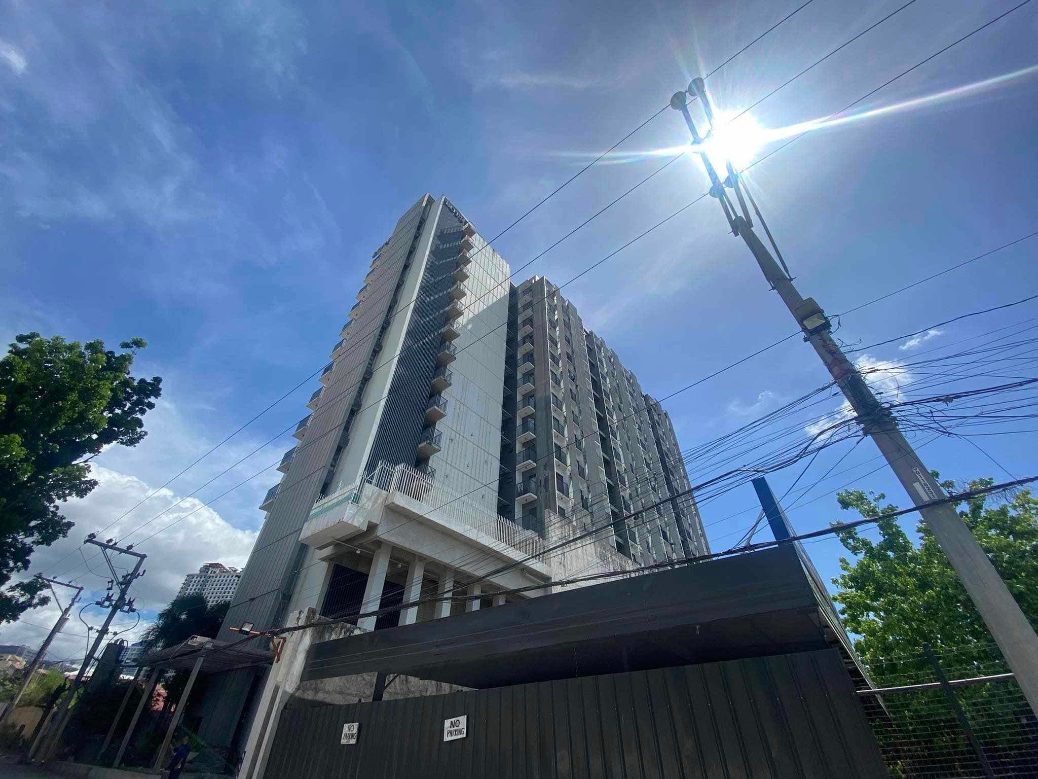 FOR SALE STUDIO UNIT IN LOT 8 CONDOMINIUM - photo 1