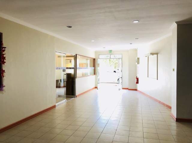 Mabolo dormitory building for Lease Cebu City near CIE and One Oasis Condo - photo 3