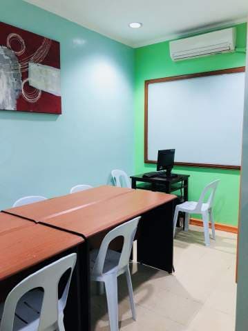 Mabolo dormitory building for Lease Cebu City near CIE and One Oasis Condo - photo 7