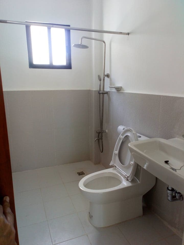 House and Lot - photo 4