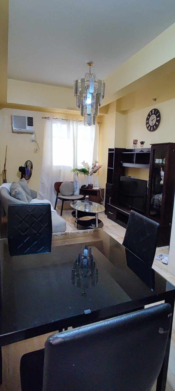 2 BR with Parking - photo 1