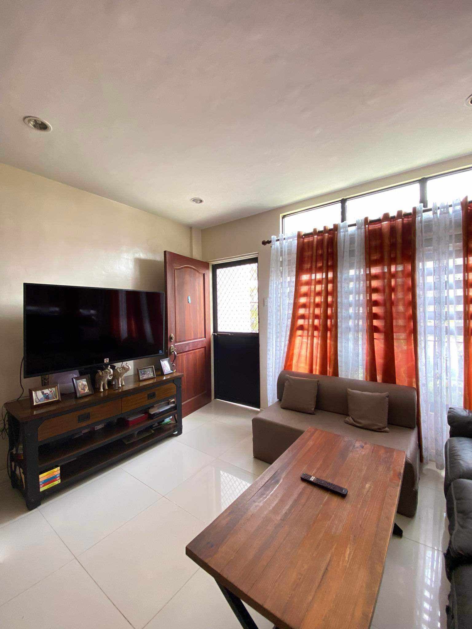 3 BR House and Lot in Box hill Residences, Talisay City - photo 2