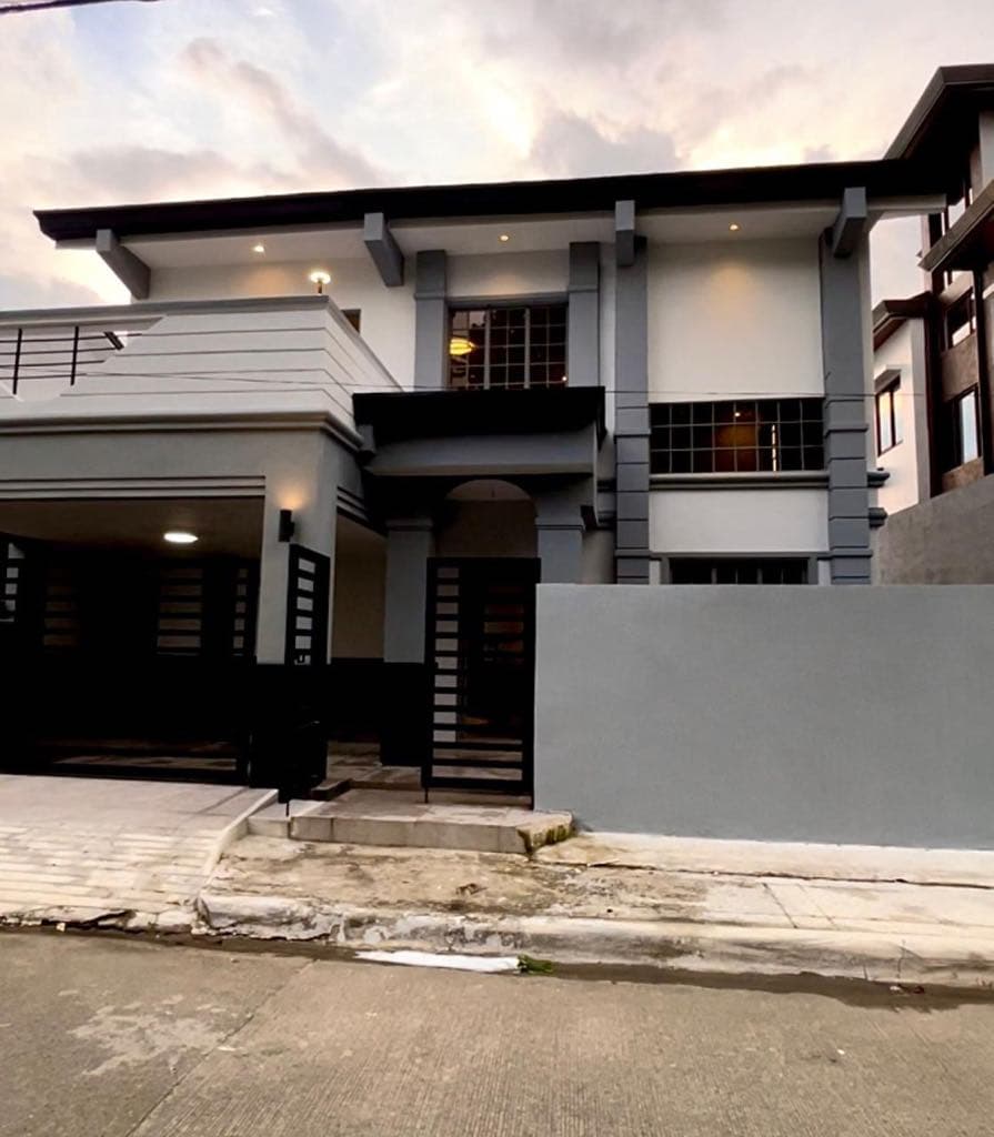 FILINVEST EAST HOUSE