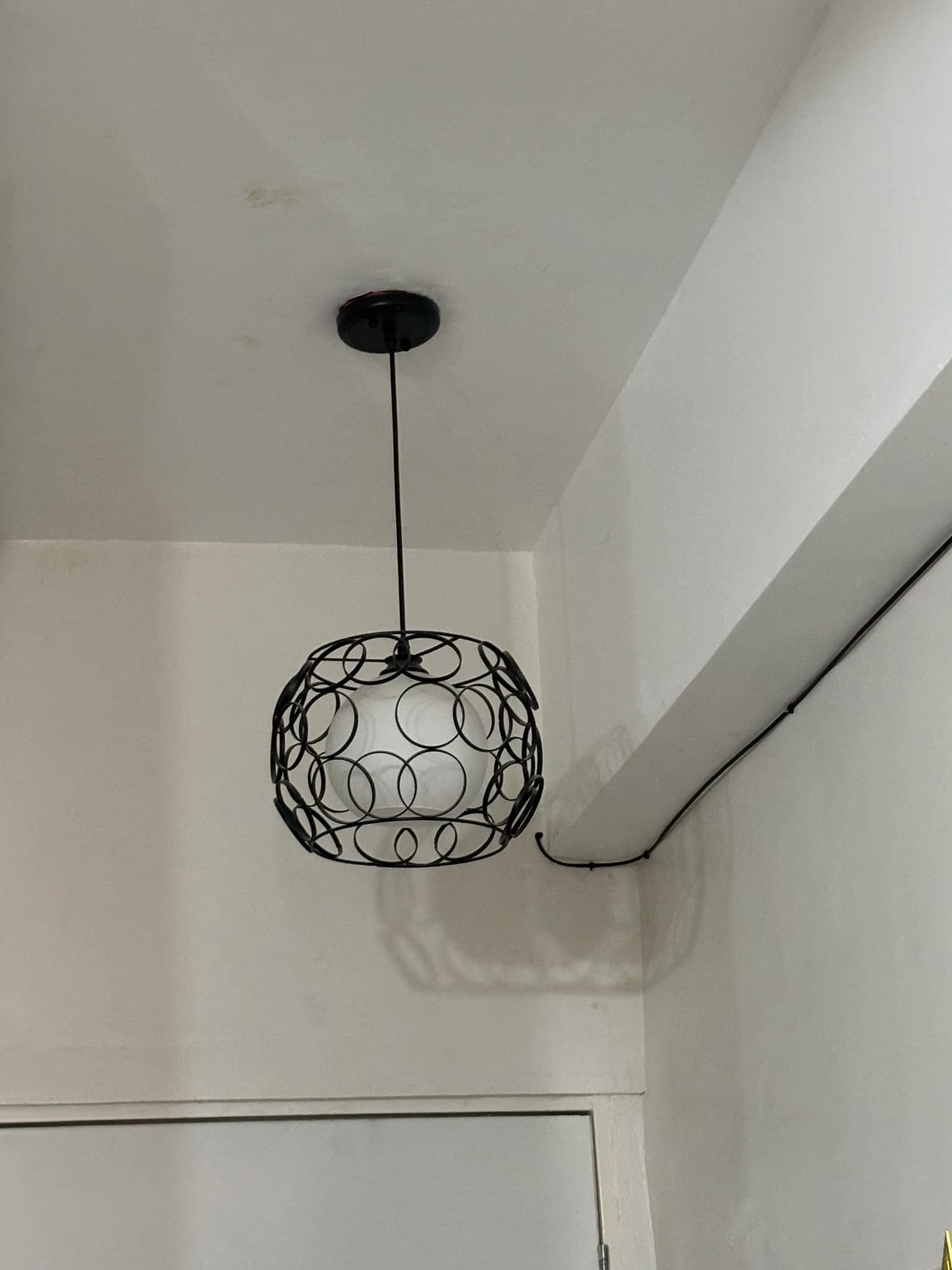 DECA SENTRIO 2BR with Balcony (semi/fully-furnished) - photo 2