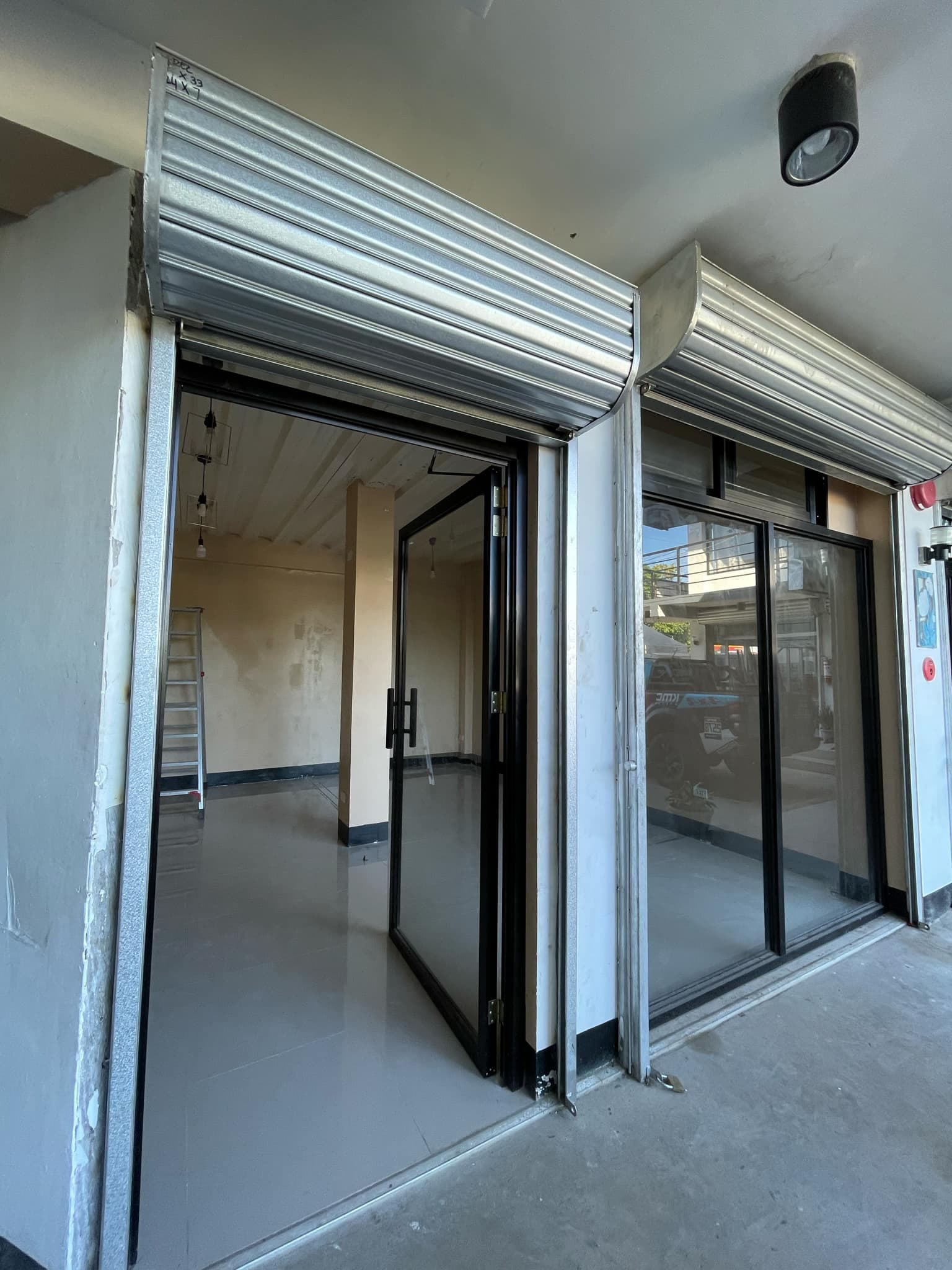 COMMERCIAL SPACE FOR RENT IN DANAO CITY - photo 1