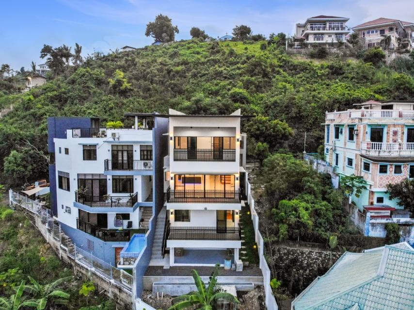 VISTA GRANDE House and Lot for SALE - photo 2