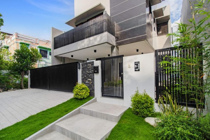 VISTA GRANDE House and Lot for SALE - photo 5