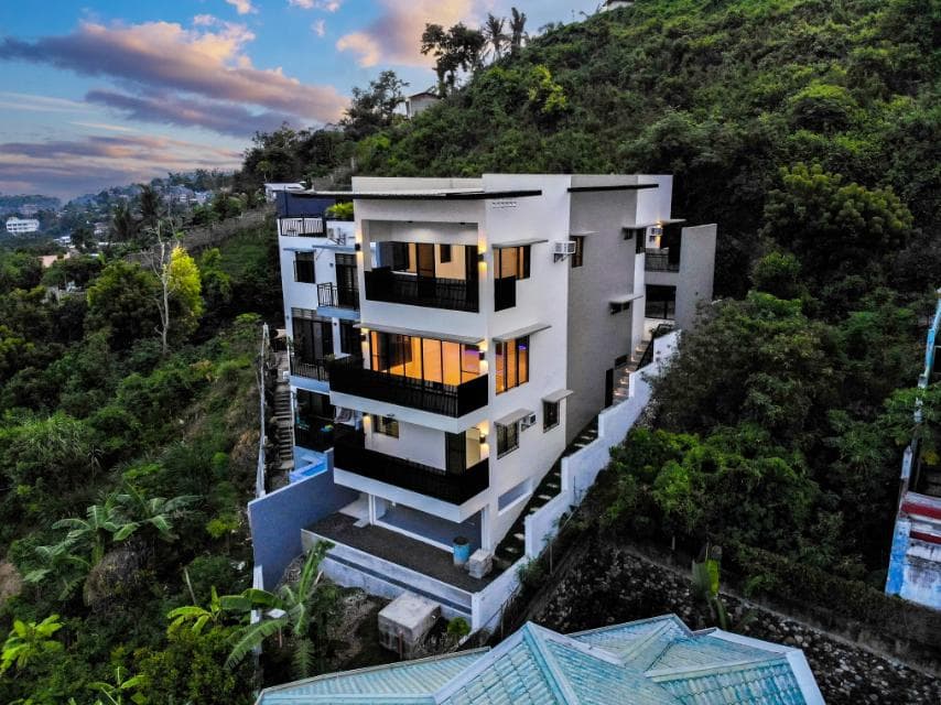 VISTA GRANDE House and Lot for SALE - photo 3