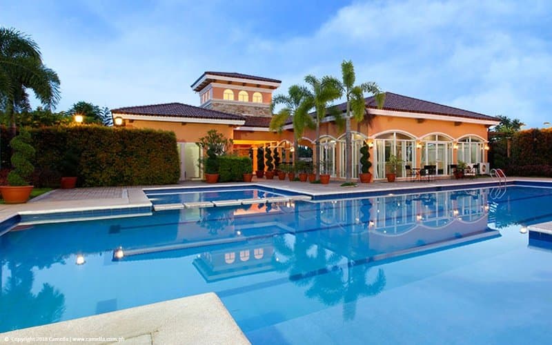 Own a 420 SQM Prime Residential Lot - photo 4