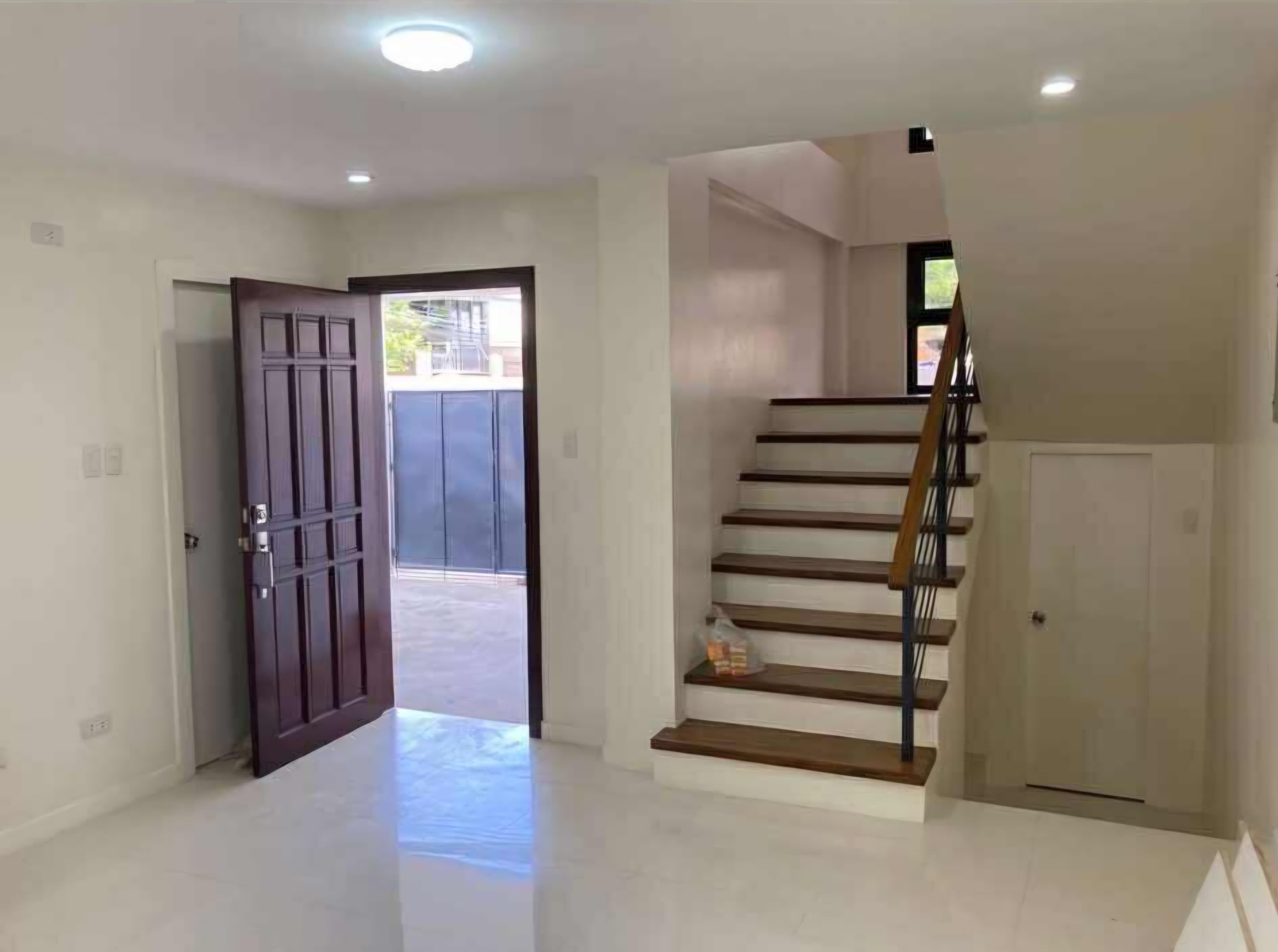 House and Lot for Rent Pagsabungan Mandaue - photo 3