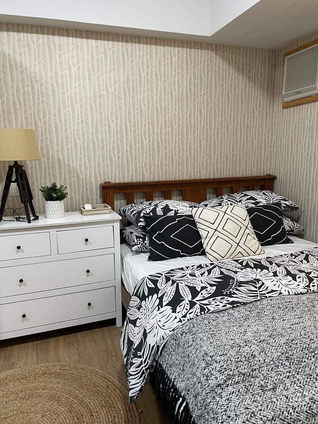 Solinea studio for rent - photo 1