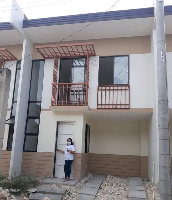 FOR ASSUME CASAMIRA SOUTH NAGA CEBU