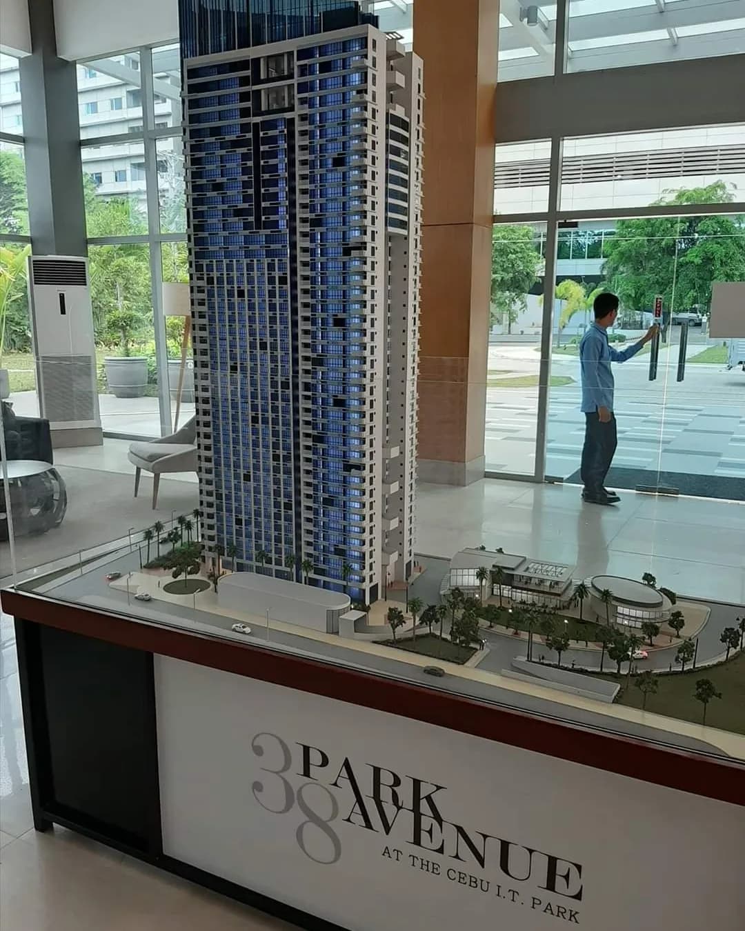 RUSH SALE! SAVE Php 1 Million! Ready to Occupy Condominium, 38 Park Avenue Studio Unit (24sqm) at Php4.3M cash, Current price of a Studio Unit now is Php5.3M. Located in Cebu IT Park! PM me now!