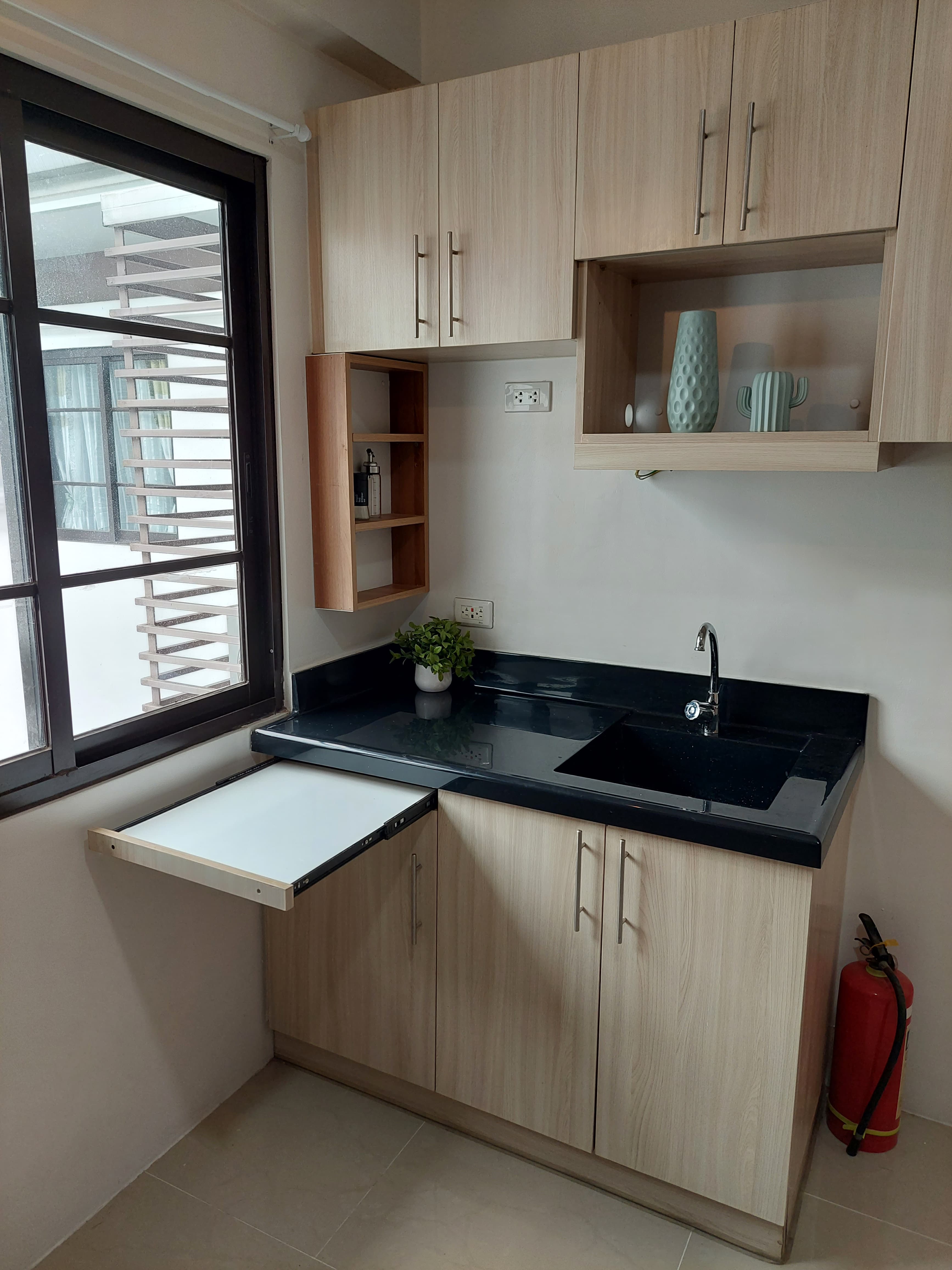 Ready to Occupy Condo in Banawa Cebu - photo 2