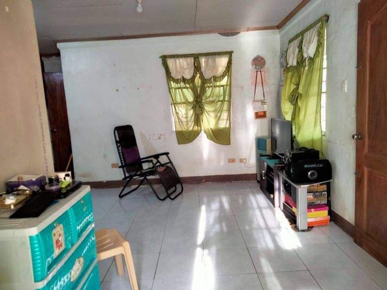 clean title - photo 2