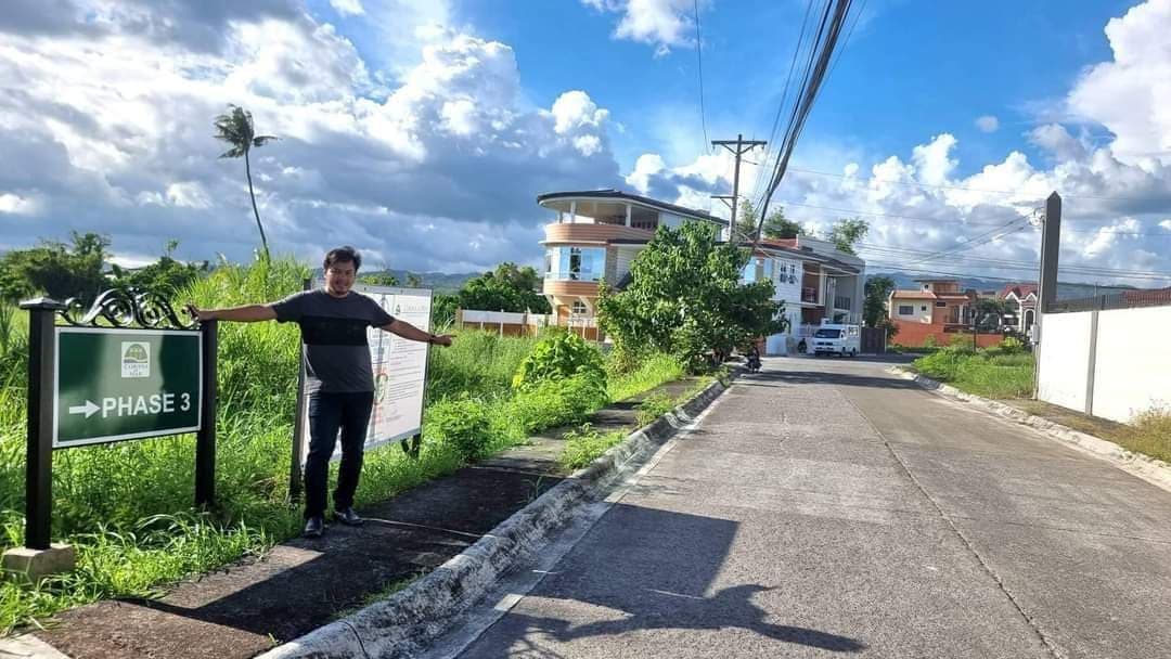 Corona Del Mar Corner Lot