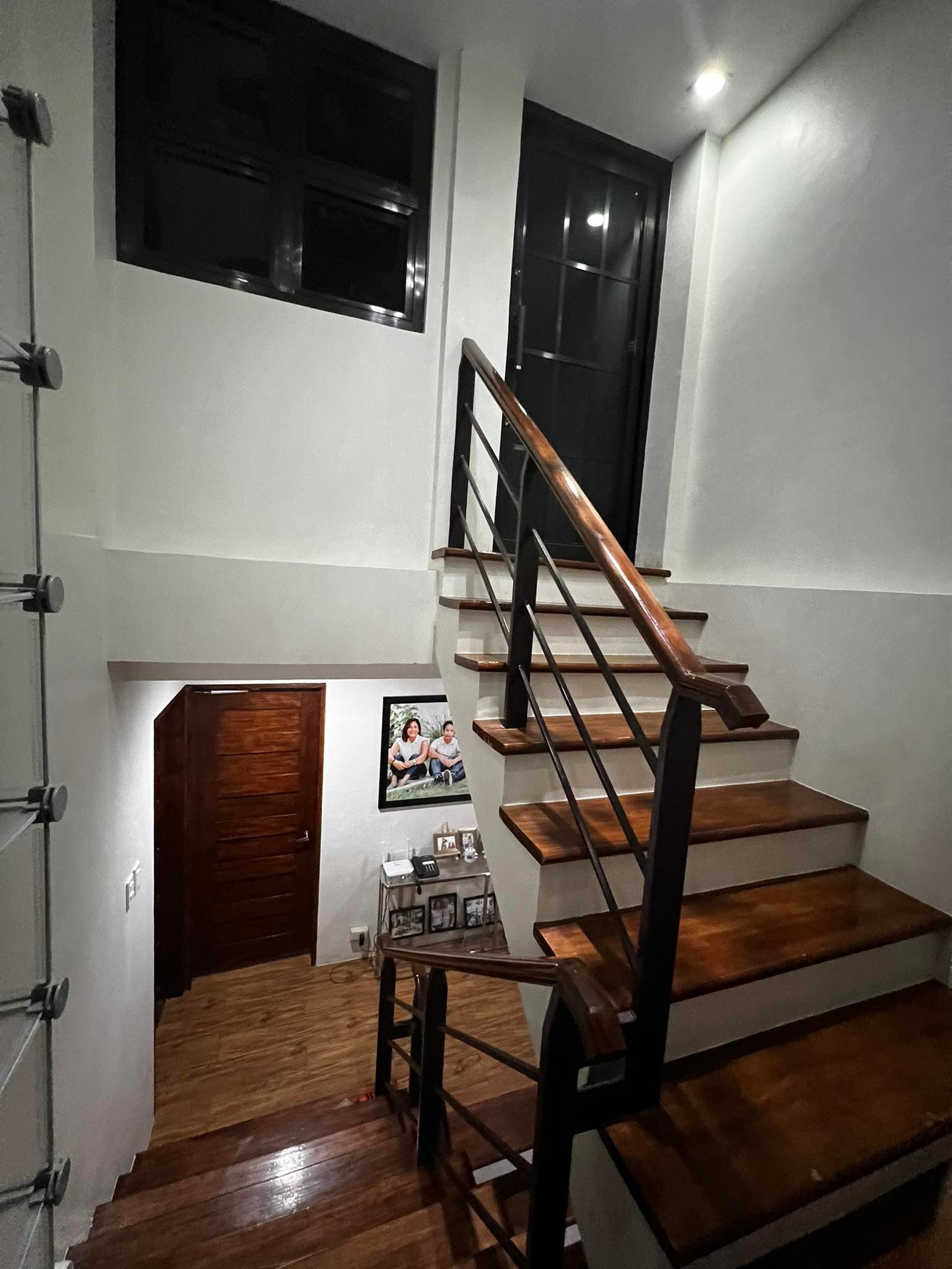 2 Storey House and Lot For Sale with Roof Deck, Moonlight Hill Compound, San Antonio, Brgy. Linao Talisay Cebu - photo 2