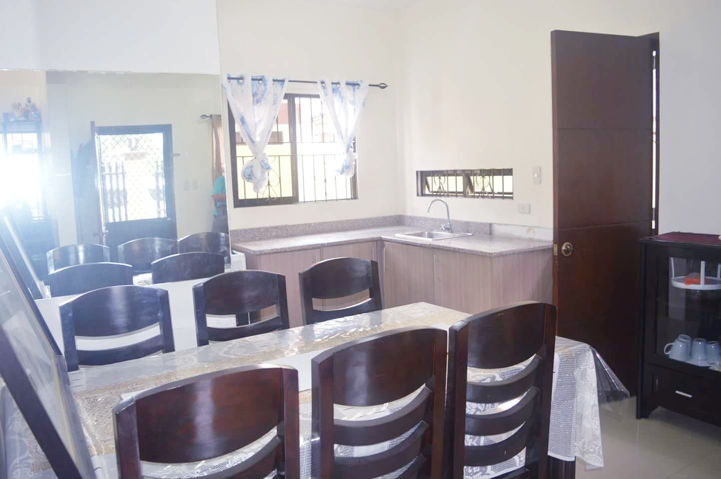 Semi-Furnished 4BR Single House For Sale Midori Plains Minglanilla Cebu - photo 6