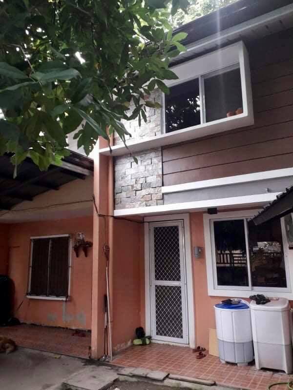 3Bedroom Corner House For Sale Deca Homes Mandaue Cebu - photo 2
