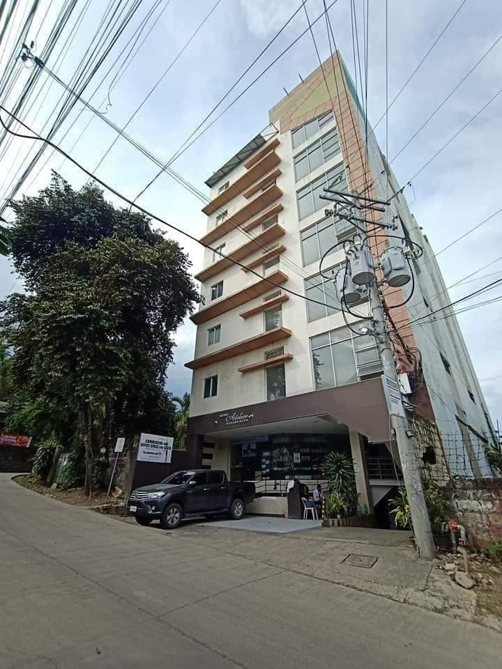 FOR RENT / SACRIFICE SALE 1BR CONDO IN CAPITOL, CEBU CITY