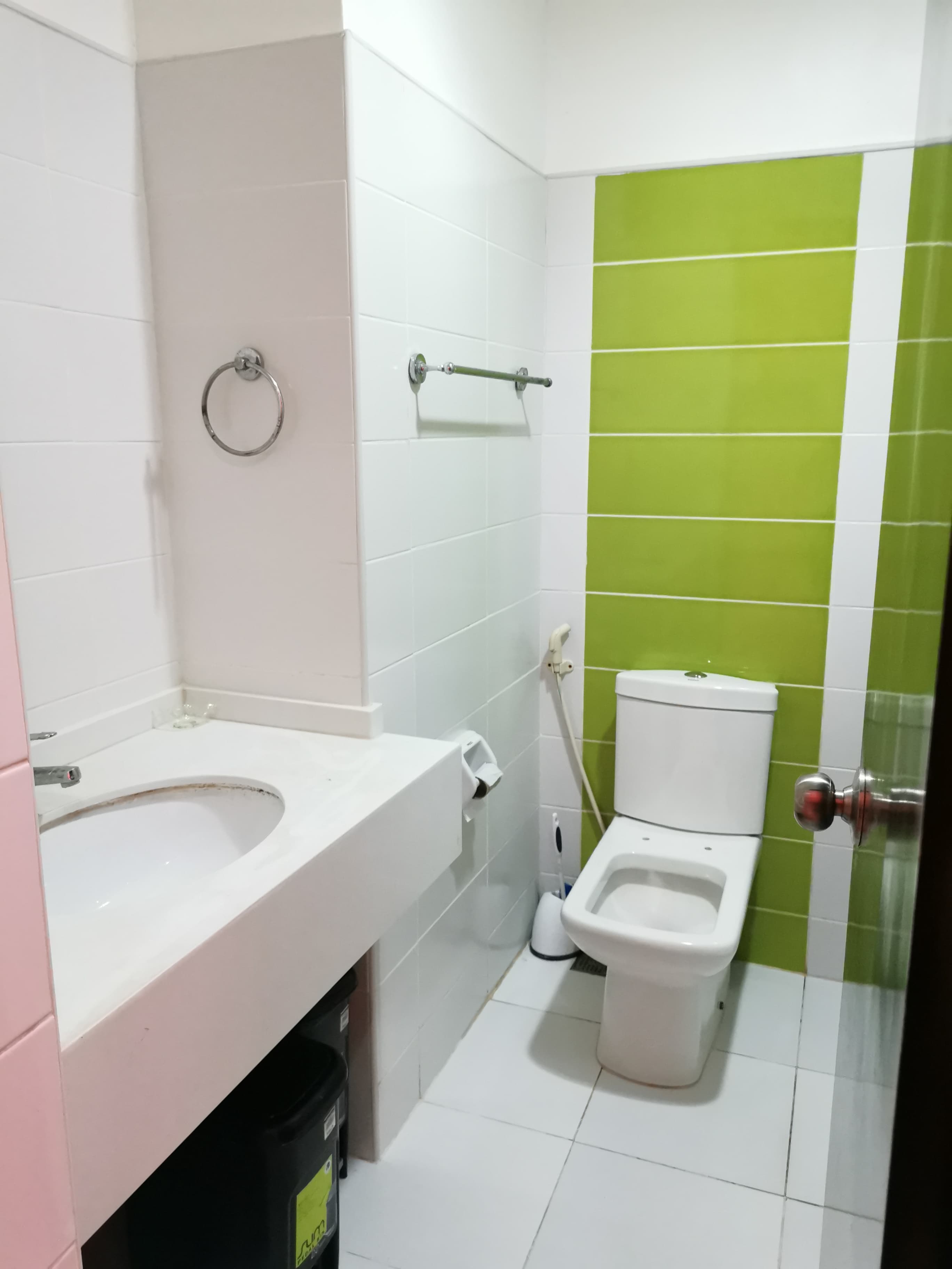 Bamboo Bay Studio Unit For Rent - photo 4