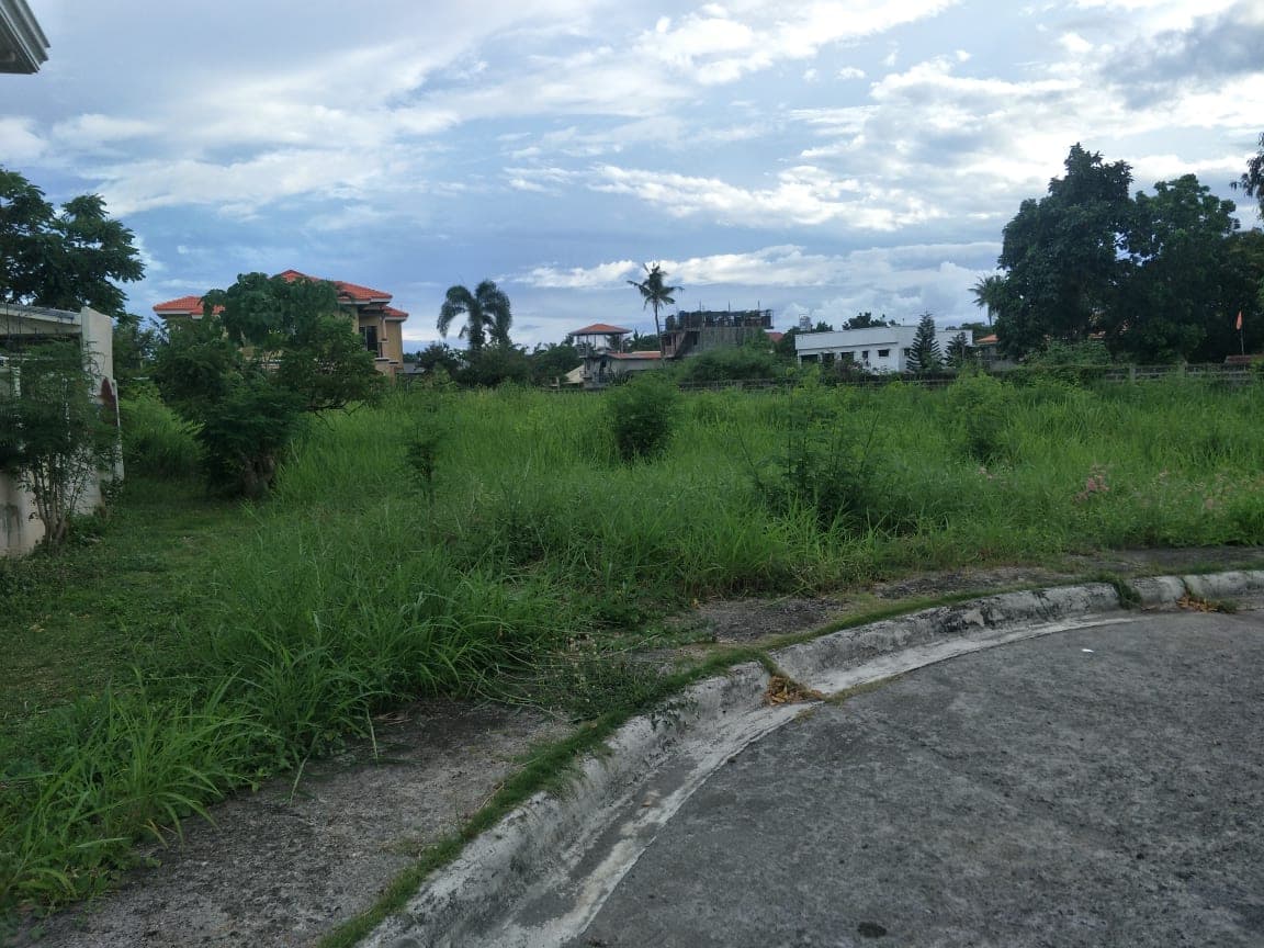 Residential lot for sale in Corona Del Mar Talisay City - photo 2