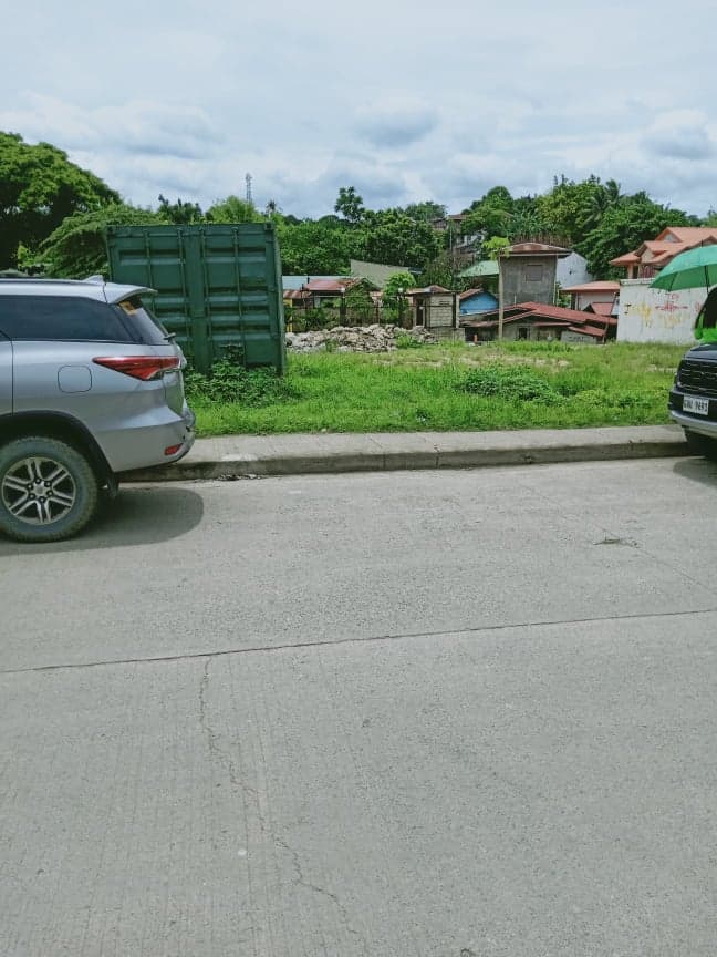 Rush sale Commercial lot in Consolacion Cebu - photo 4