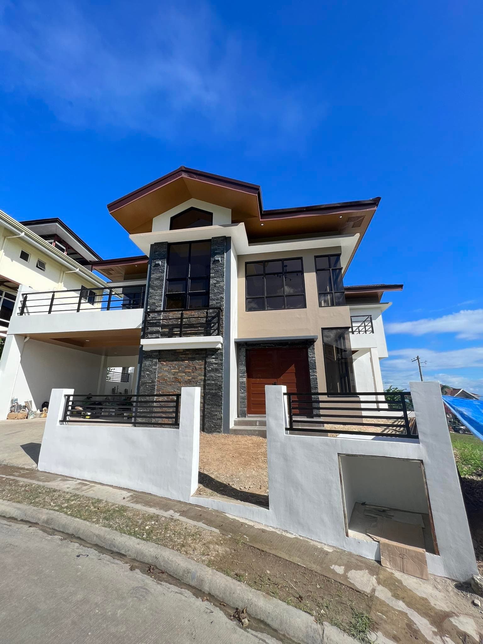 Single detached House & Lot Kishanta