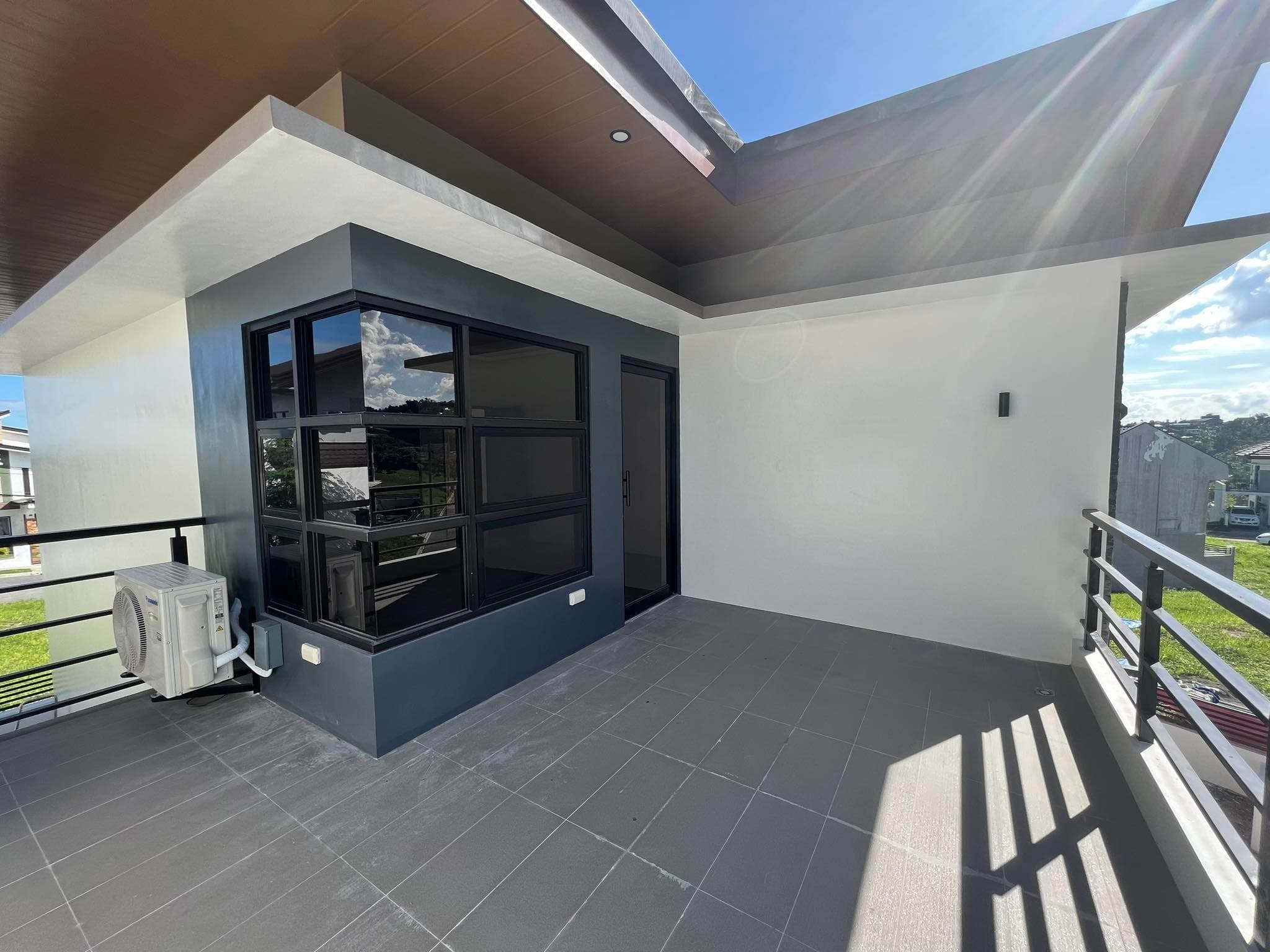 Single detached House & Lot Kishanta - photo 3