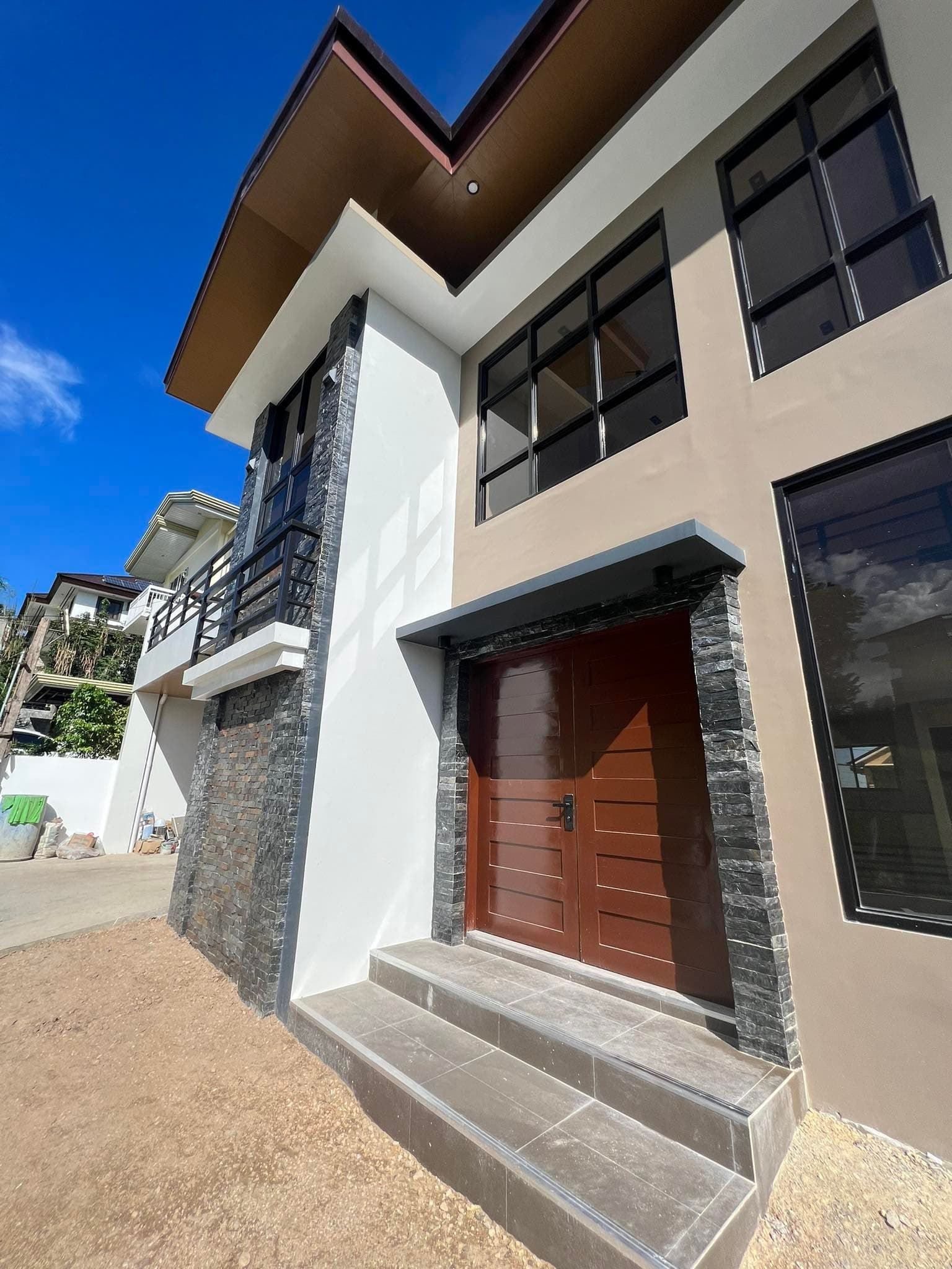 Single detached House & Lot Kishanta - photo 2