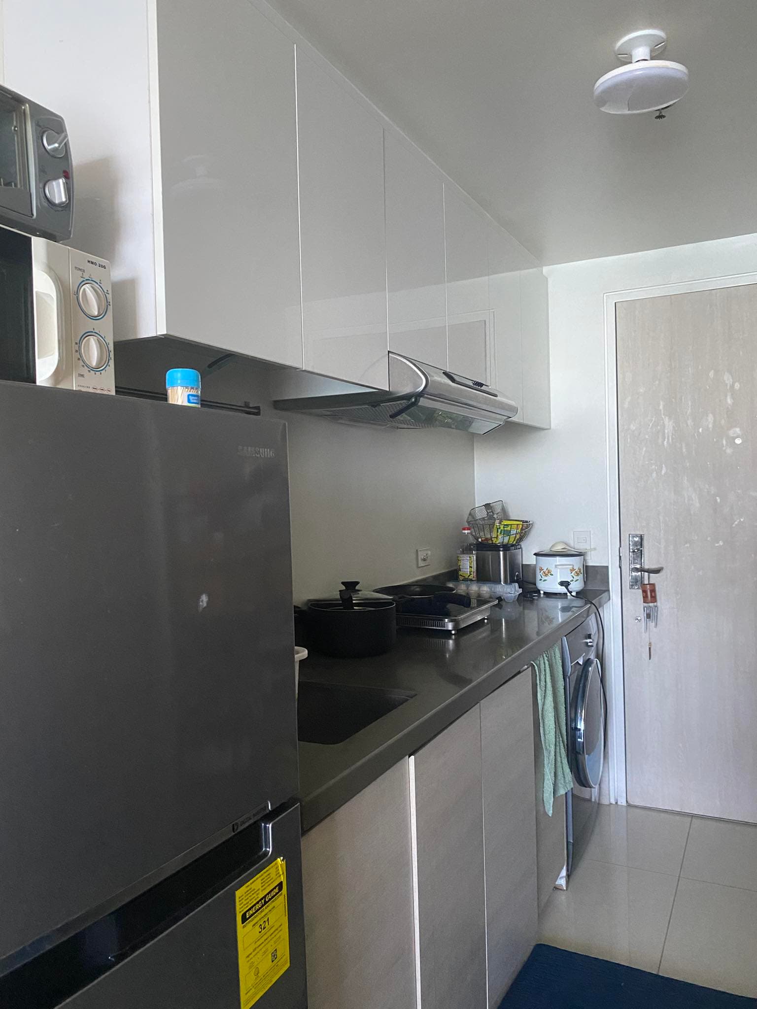 Studio unit for sale in Mandani Bay Tower 1 - photo 2