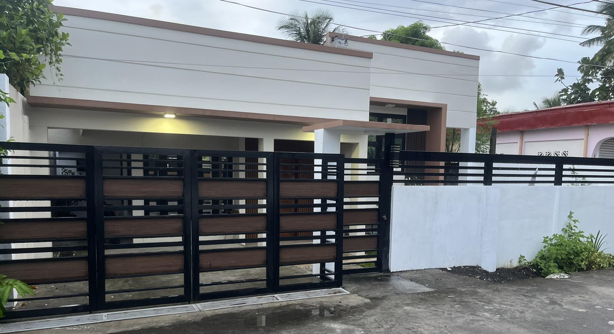 Fully Finished House and Lot - photo 4