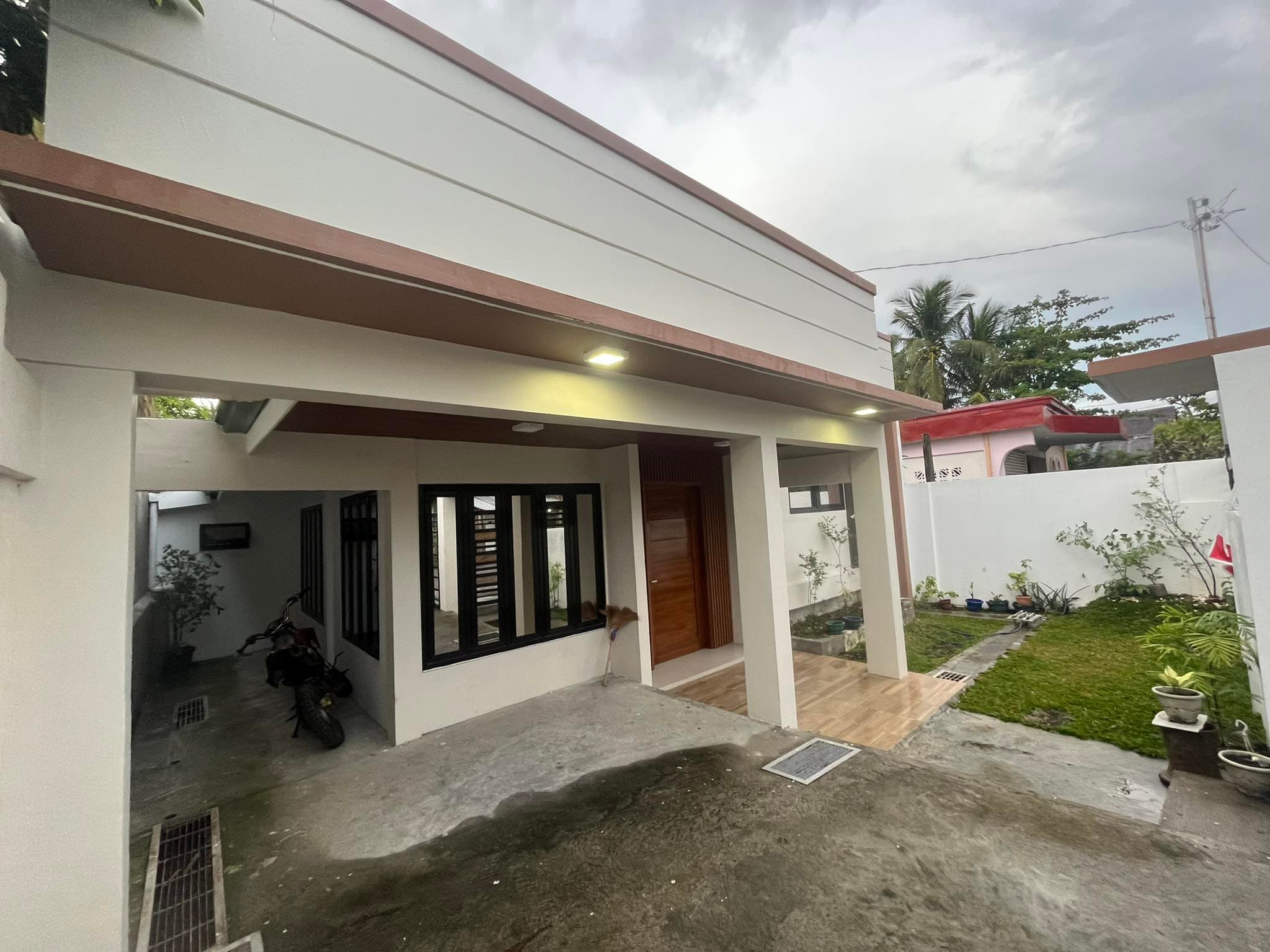 Fully Finished House and Lot - photo 5