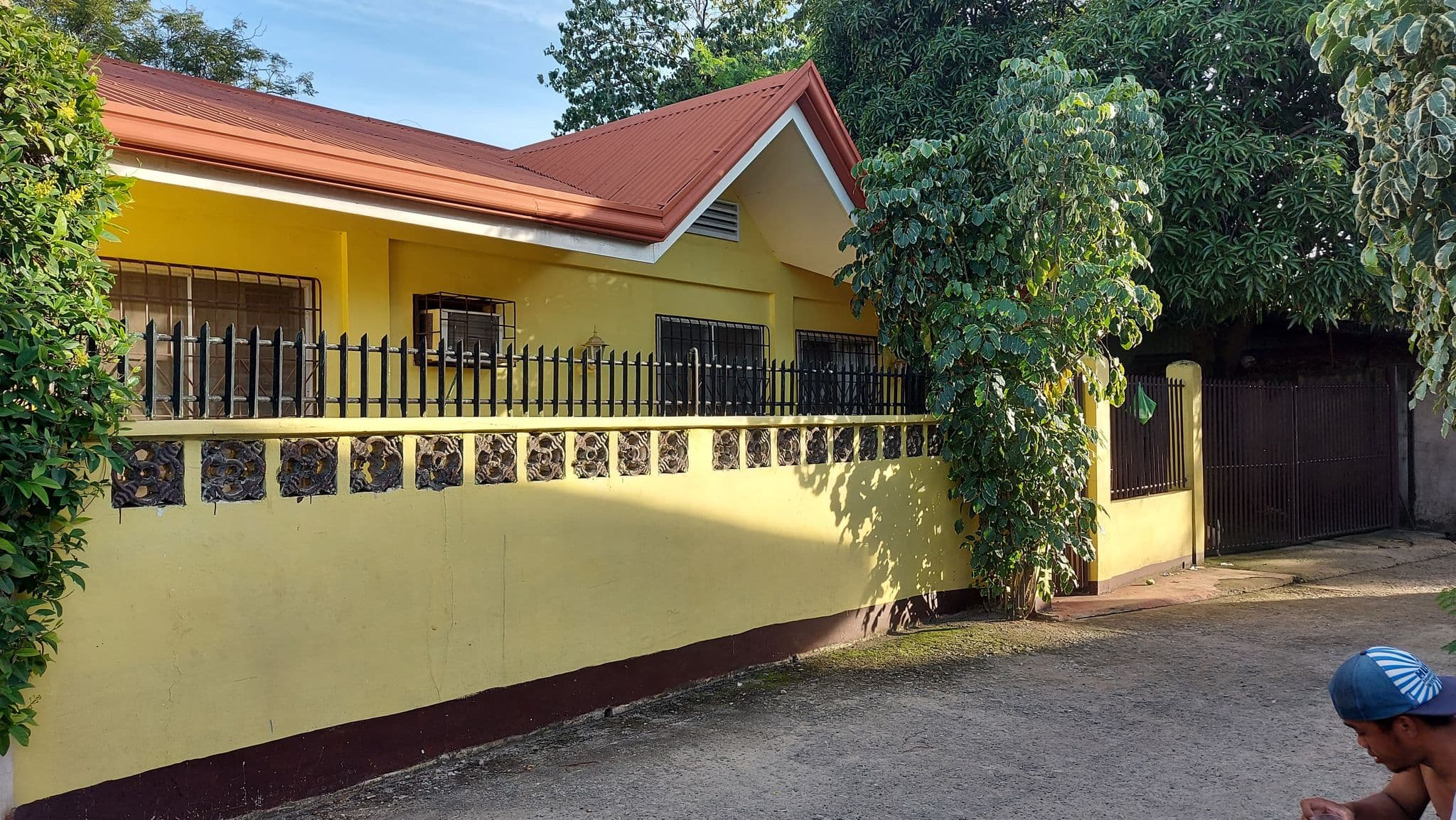 House and Lot for Sale in Lapu-lapu