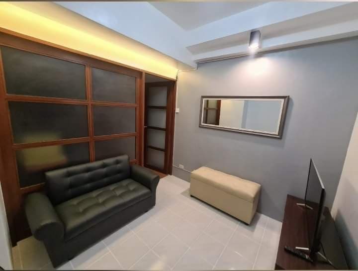 AFFORDABLE 1 BEDROOM W/BALCONY FULLY FURNISHED CONDO UNIT IN MAKATI CBD - photo 2