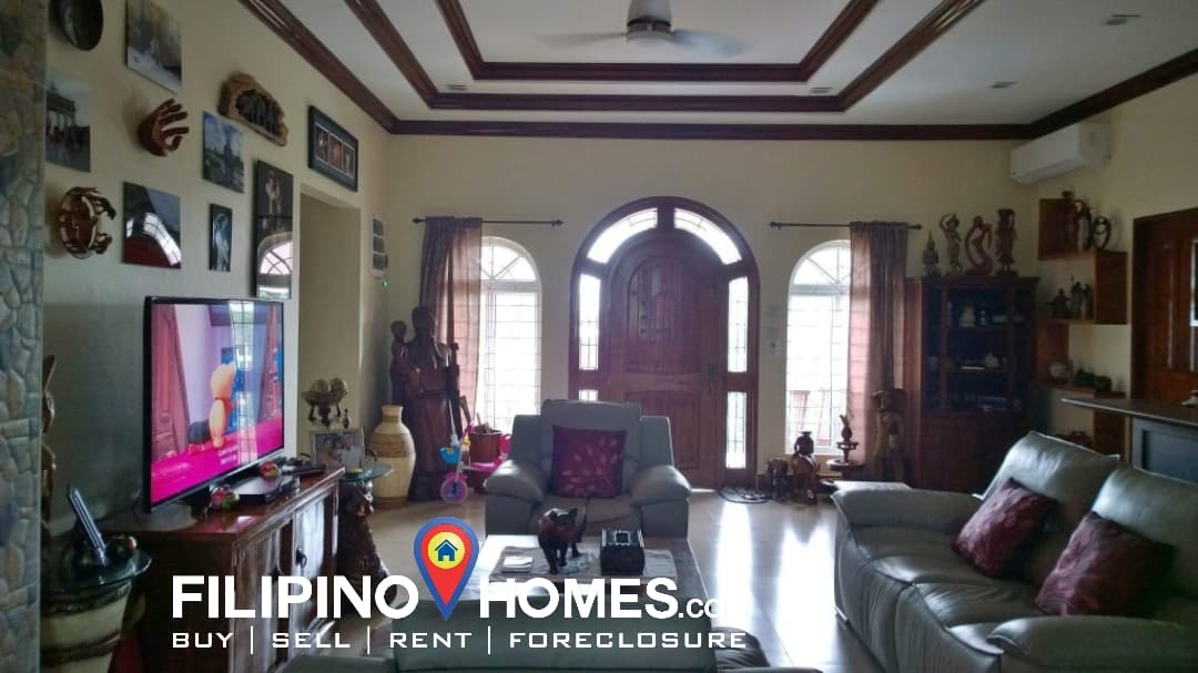 Mediterranean House & Lot for Sales in Naga City - photo 4