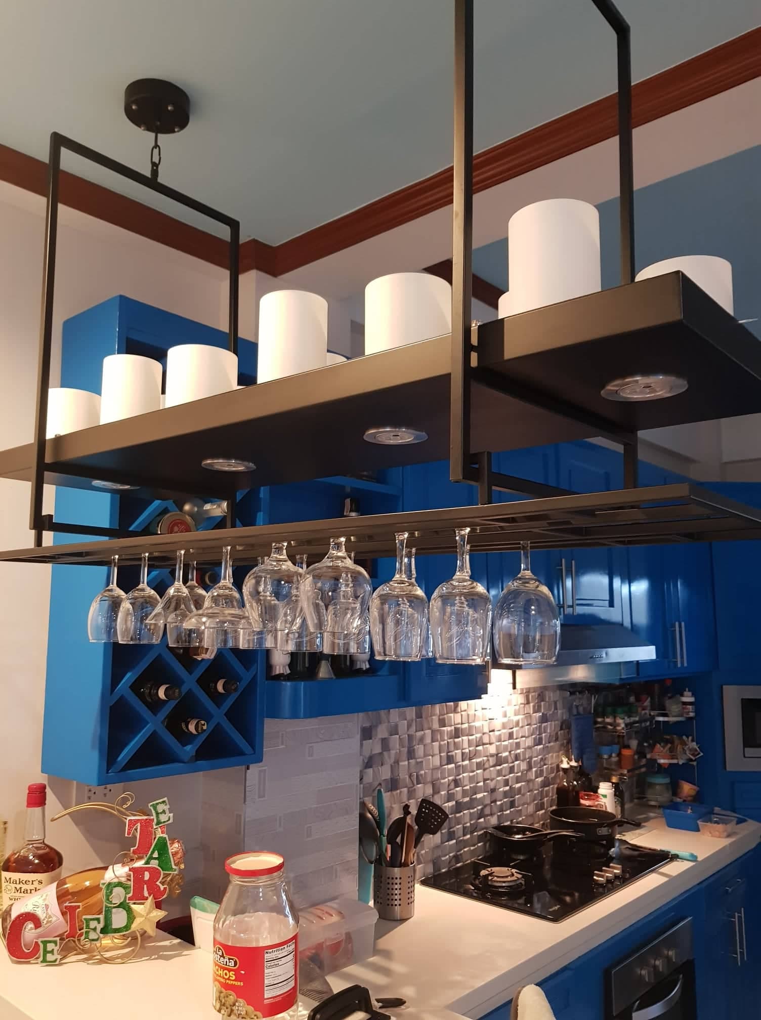 3 Bedroom - a three-storey House & Lot for SALE in Naga City - photo 3