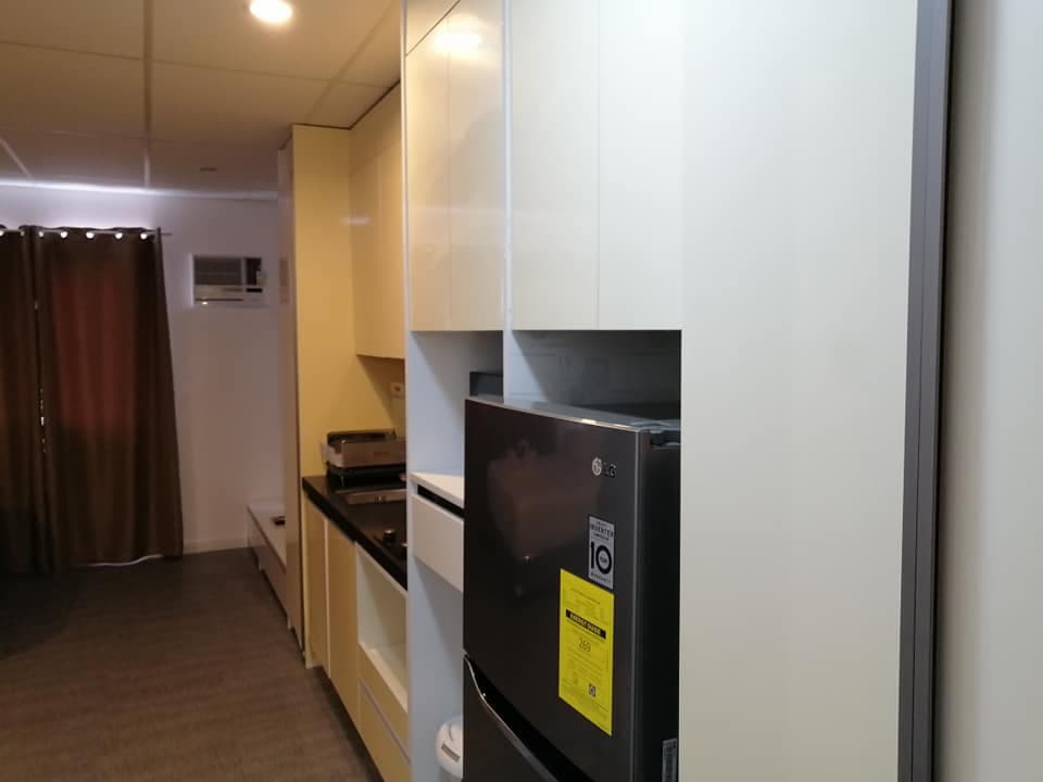 For Rent Studio unit SMART Condo 25.4 sqm