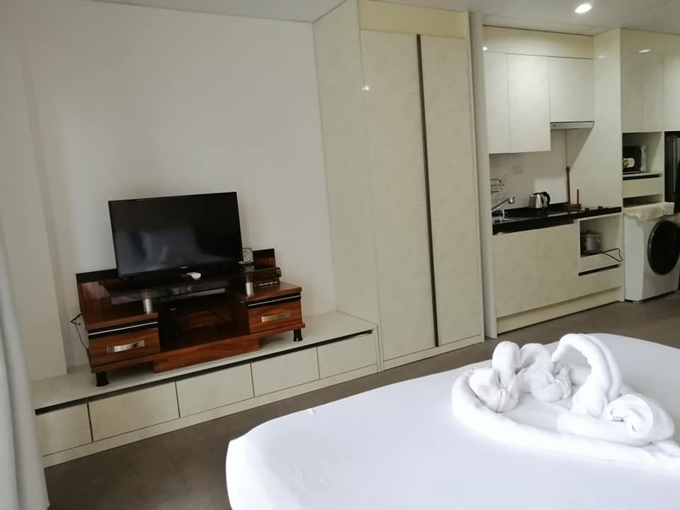 For Rent SMART Condo, Studio with Balcony 30k per month minimum 5 months - photo 3