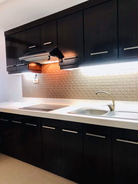 Crown Regency/Club Ultima