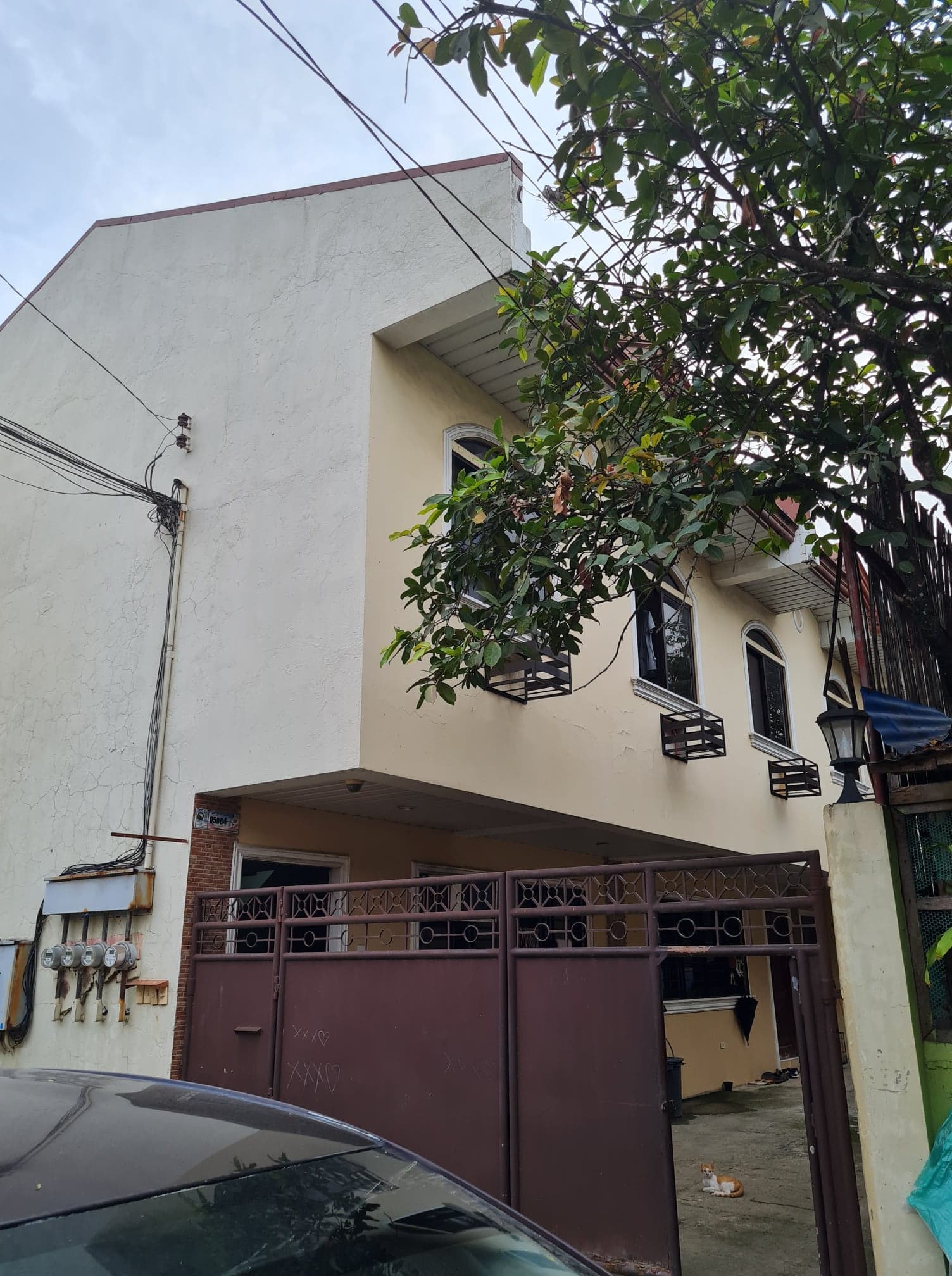 2 Storey Apartment in A.S. Fortuna across Oakridge