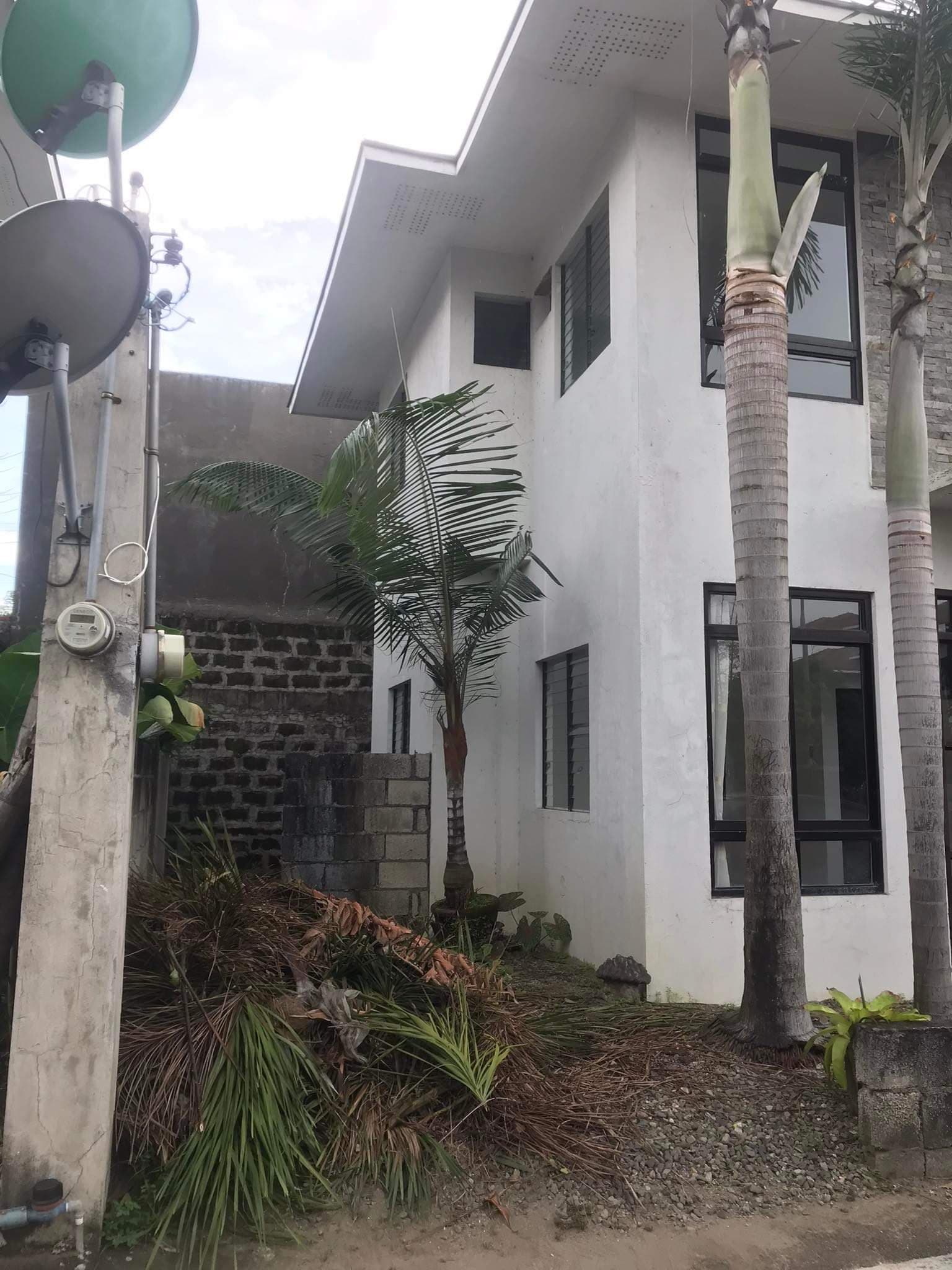 Beautiful house in Akina Tangub