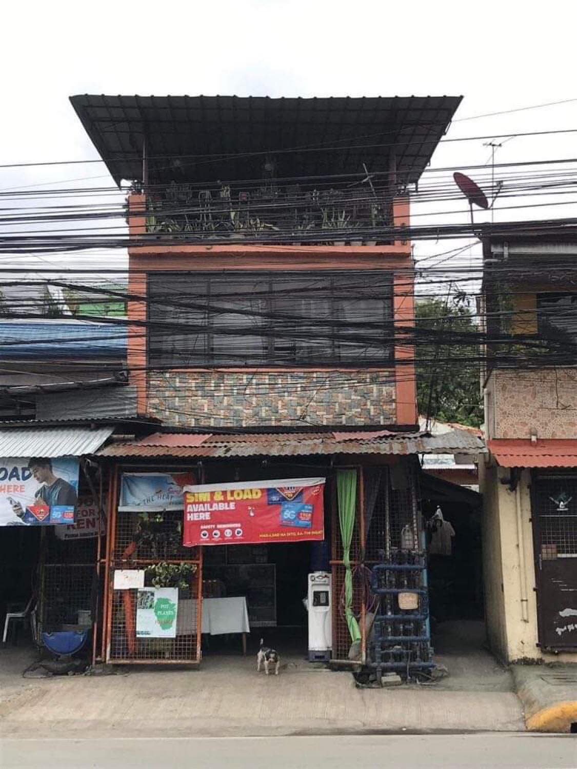 FOR SALE: 3 STOREY COMMERCIAL/RESIDENTIAL BLDG. in PUSOK LAPU LAPU CITY