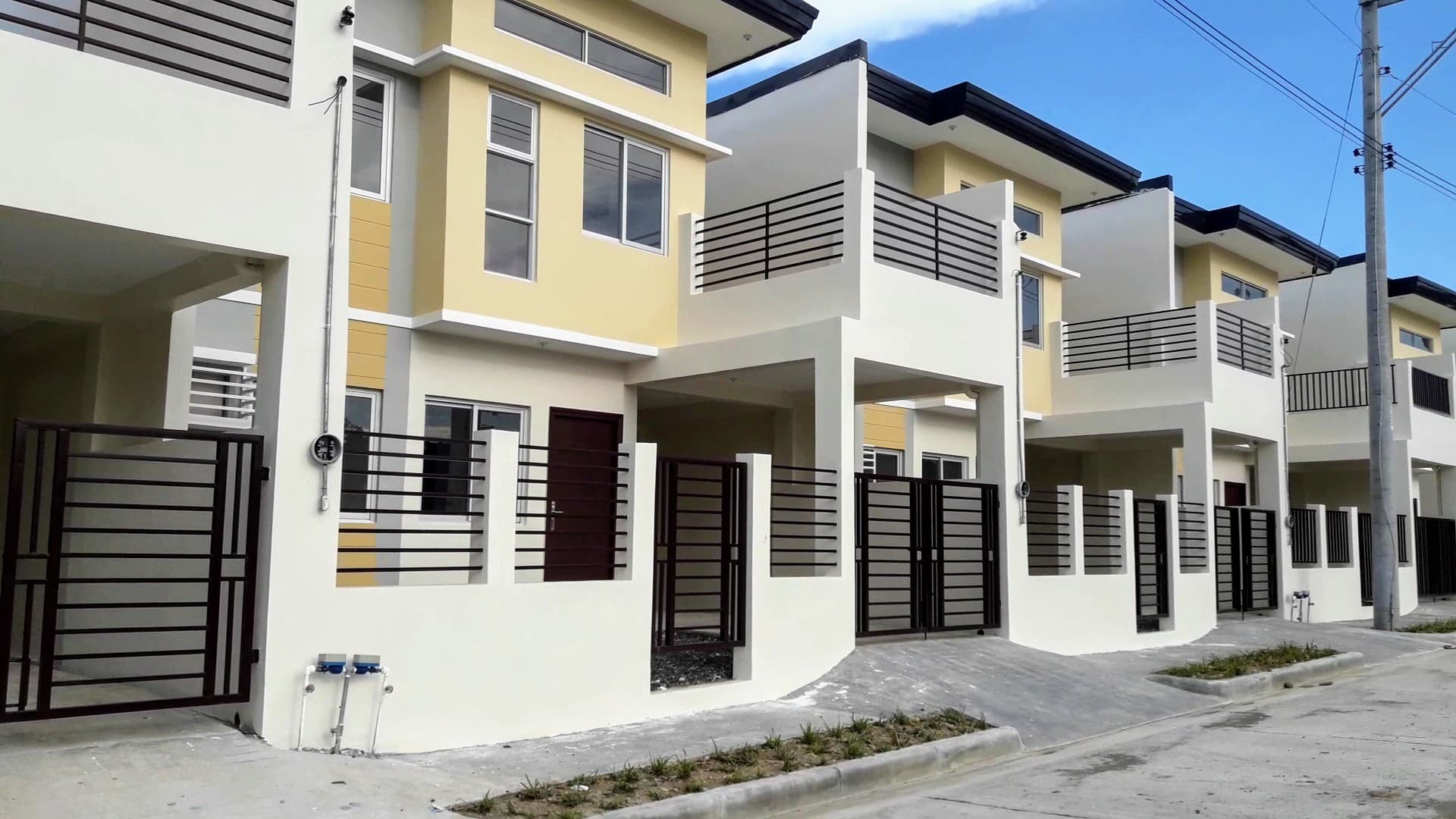 Brand new 2 Storey House - photo 3
