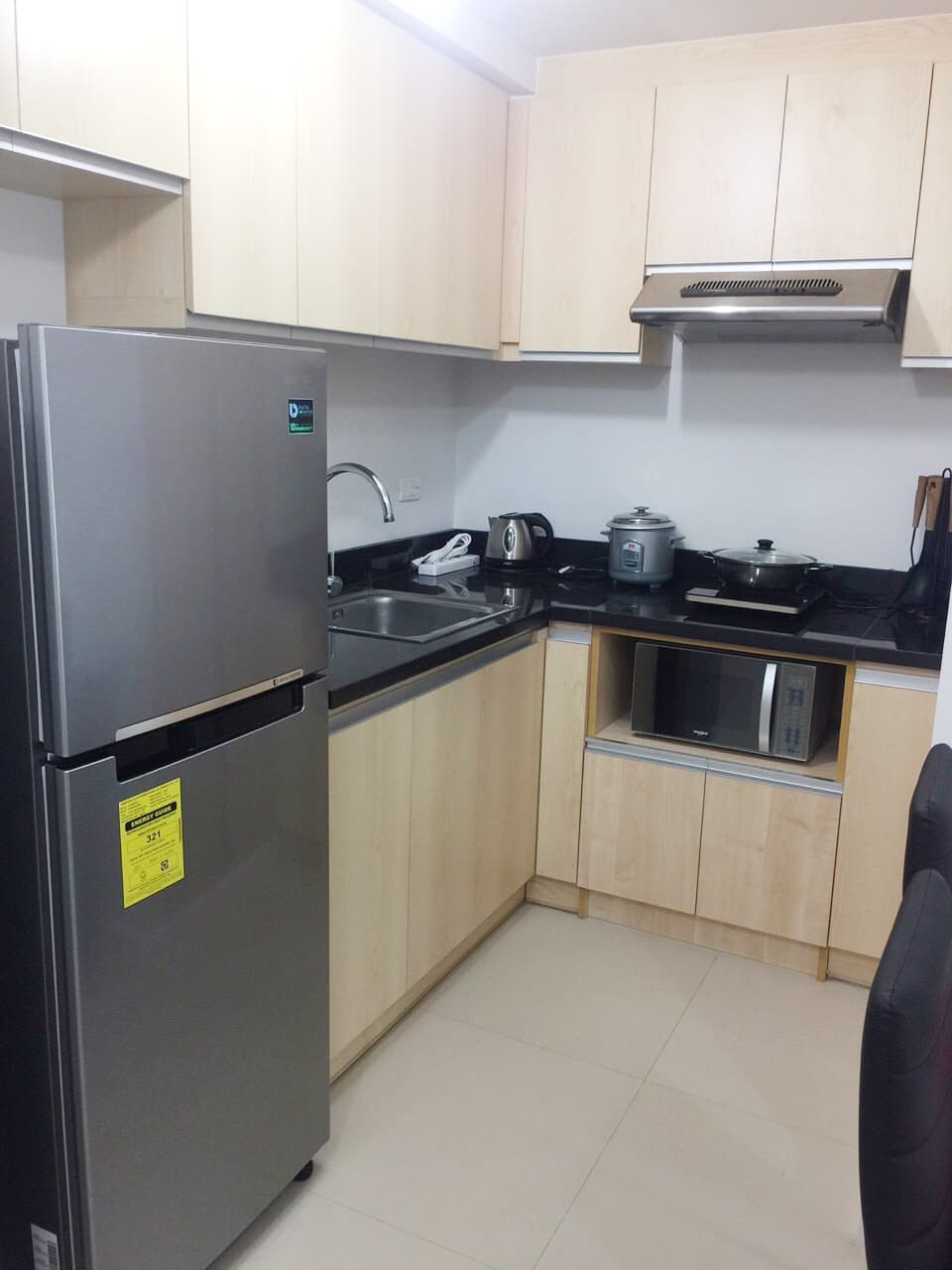 For Rent Fully Furnished 1BR unit at Solinea Cebu Tower 1 Condominium - photo 4
