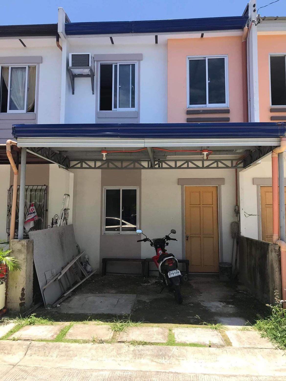 FOR ASSUME HOUSE AND LOT