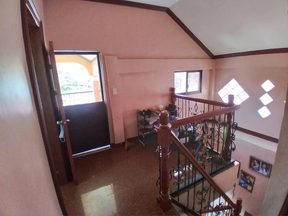 Clean Title - photo 5