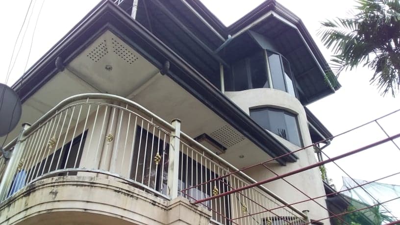 3 Storey House for Sale - photo 4